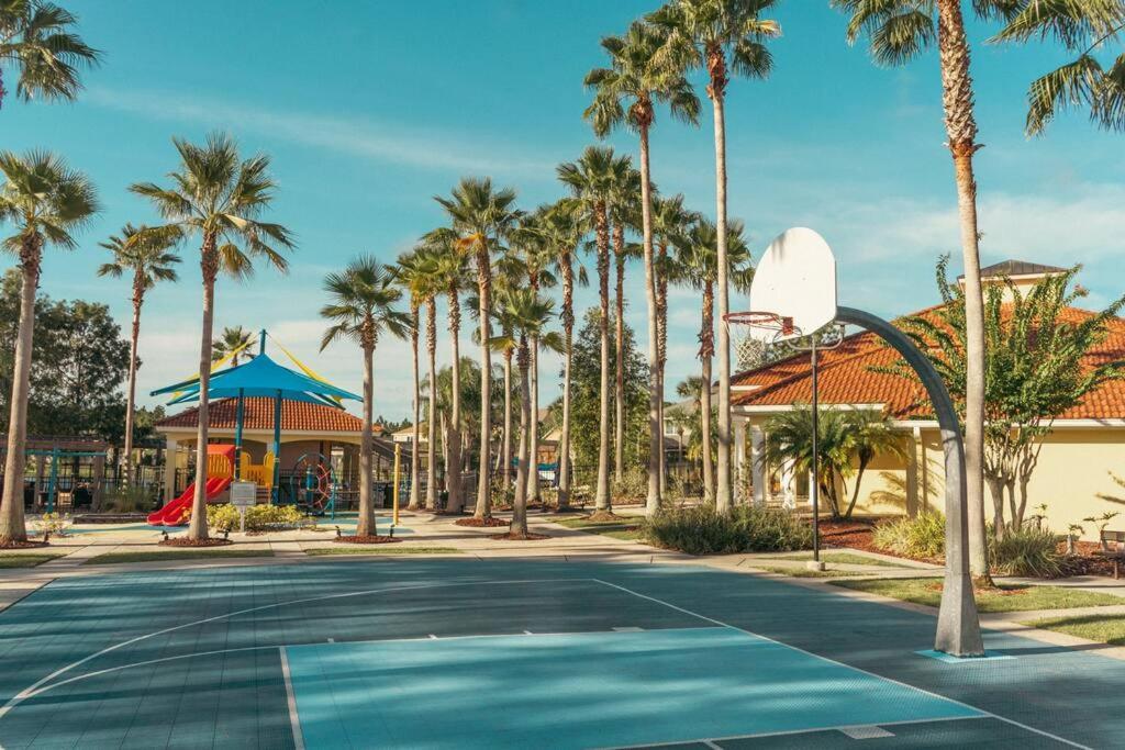 Ultimate Vacation Villa Near Disney Townhouse キシミー エクステリア 写真