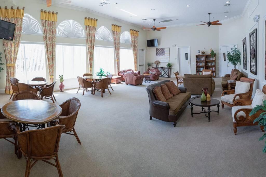 Ultimate Vacation Villa Near Disney Townhouse キシミー エクステリア 写真