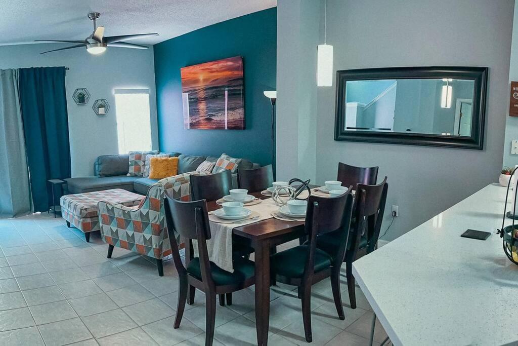 Ultimate Vacation Villa Near Disney Townhouse キシミー エクステリア 写真
